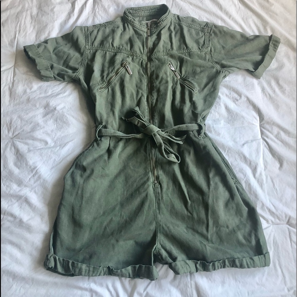 One piece play suit